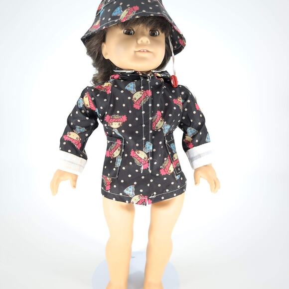 Unbranded Black & White Polka Dot Raincoat Rain Jacket / Mac for 18" Dolls - GUC - Picture 1 of 9